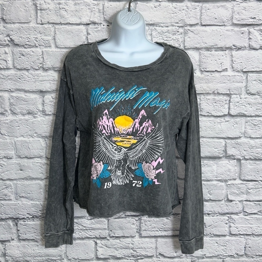 Grayson Threads Midnight Magic Cropped Long Sleeve Tee Size Medium